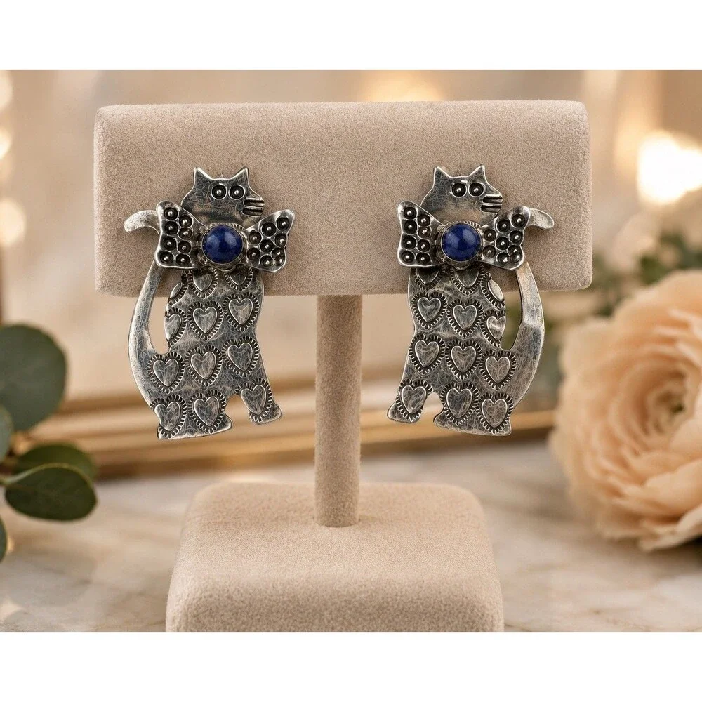 Grady Alexander Sterling Silver Lapis Cat Earrings Signed Vintage Southwest